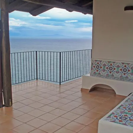 Sleeps 24 Pool Air Con Wifi Атрани