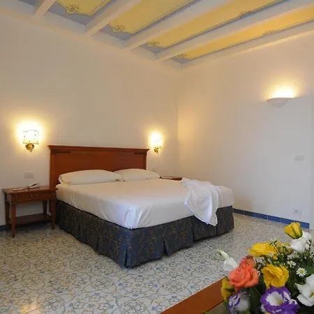 Вилла Sleeps 24 Pool Air Con Wifi *